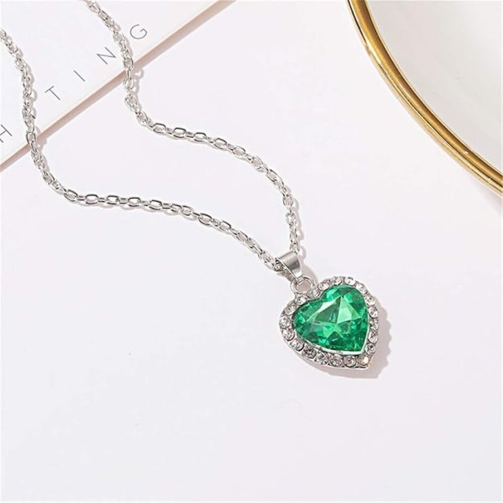 Bakod Jewelry Heart of the Ocean Green Sapphire Necklace